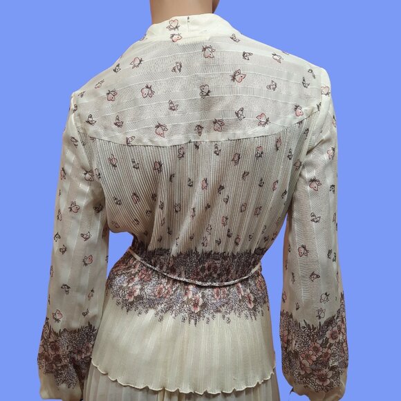 Vintage 70s Pleated Floral Butterfly Dress Cream Semi Sheer Long sleeve size M - Picture 11 of 12